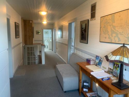 Centru de afaceri, Tofino Paddlers Inn in Tofino (BC) Centru de afaceri, Tofino Paddlers Inn in Tofino (BC)