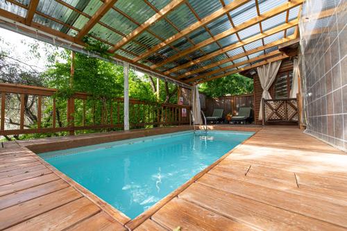 Piscina, Rosh Pinat Noy in Rosh Pina City Center Piscina, Rosh Pinat Noy in Rosh Pina City Center