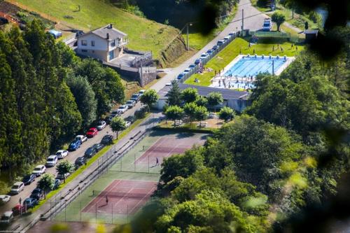 Teniszpályák, Pension NAVIA A Pontenova in A Pontenova Teniszpályák, Pension NAVIA A Pontenova in A Pontenova