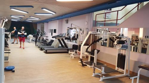 Fitness center, Campingplatz mit Restaurant & Sportarena Leukerbad in Leukerbad Fitness center, Campingplatz mit Restaurant & Sportarena Leukerbad in Leukerbad