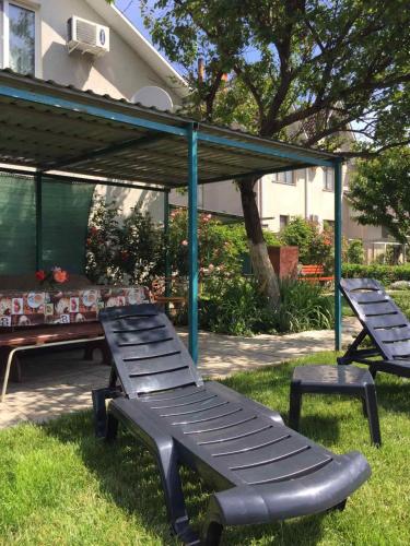 Otdykh u moria in Fontanka Otdykh u moria in Fontanka