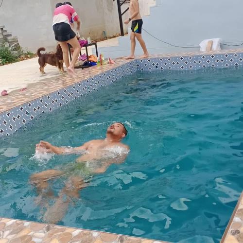 Tom's house near Surin Nemzeti Park Tom's house near Surin Nemzeti Park