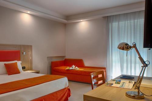 American Hotel in Pozzuoli American Hotel in Pozzuoli