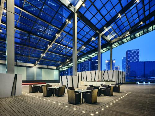 Balcony/terrace, Grand ParcVue Hotel Residence Chengdu in Chengdu Balcony/terrace, Grand ParcVue Hotel Residence Chengdu in Chengdu