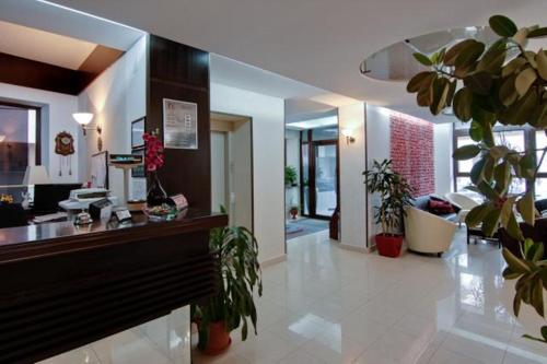 לובי, Hotel Razvan in בוקרשט לובי, Hotel Razvan in בוקרשט
