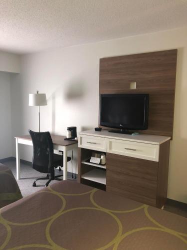 Удобства, Super 8 By Wyndham Manchester Airport in Манчестер (Нью-Хэмпшир) Удобства, Super 8 By Wyndham Manchester Airport in Манчестер (Нью-Хэмпшир)
