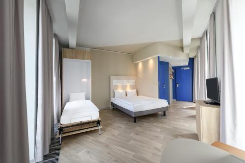 ibis budget Bremen City Center in Bremen ibis budget Bremen City Center in Bremen