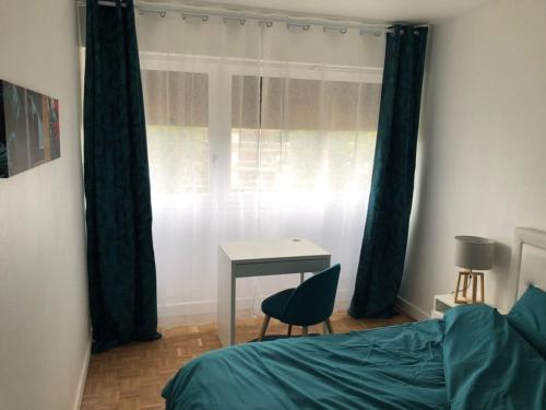 Tres belle chambre dans un logement refait a neuf in Le Mee-sur-Seine Tres belle chambre dans un logement refait a neuf in Le Mee-sur-Seine