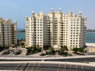 Royal Club Palm Jumeirah in Palm Jumeirah Royal Club Palm Jumeirah in Palm Jumeirah