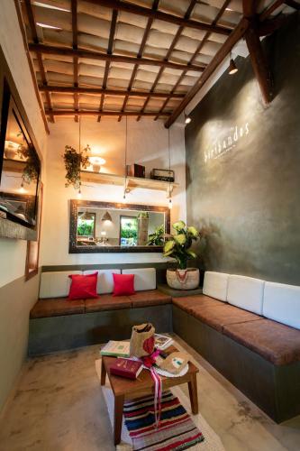 Közös társalgó / TV, Biribandos Rooms by Trancoso House in Trancoso Közös társalgó / TV, Biribandos Rooms by Trancoso House in Trancoso