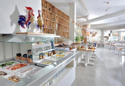 Food and beverages, Petinos Hotel in Mykonos Food and beverages, Petinos Hotel in Mykonos