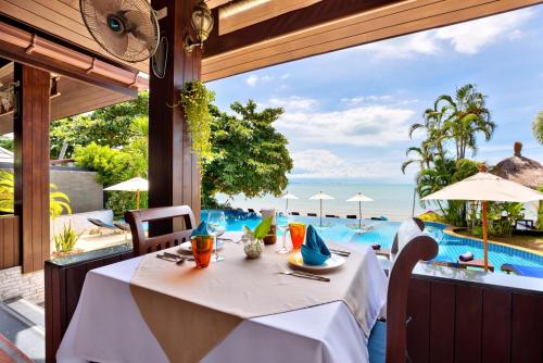 Étterem, Sea Valley Resort near Lipa Noi Beach Étterem, Sea Valley Resort near Lipa Noi Beach
