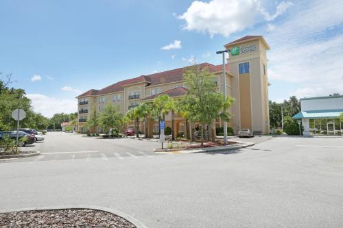 Exterior view, Holiday Inn Express Tampa N I-75 - University Area, an IHG Hotel near Lettuce Lake Regional Park Exterior view, Holiday Inn Express Tampa N I-75 - University Area, an IHG Hotel near Lettuce Lake Regional Park