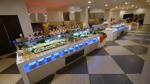 Food and beverages, Oasis Saidia Palace & Blue Pearl in Saidia Food and beverages, Oasis Saidia Palace & Blue Pearl in Saidia