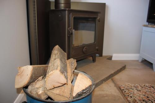 Charming and luxury retreats on our farm in Billingshurst Charming and luxury retreats on our farm in Billingshurst