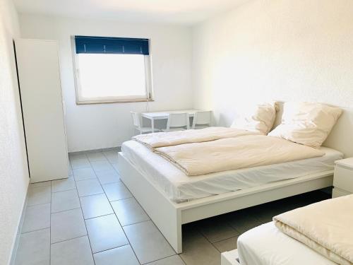 Cama, Gemutliches Zimmer 20 min vom Frankfurt HBF 2 in Langen (Hessen) Cama, Gemutliches Zimmer 20 min vom Frankfurt HBF 2 in Langen (Hessen)