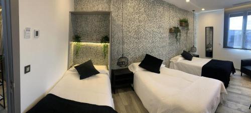 Hotel Riojano in فوينلابرادا Hotel Riojano in فوينلابرادا