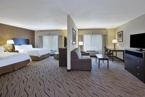 Holiday Inn Express & Suites Washington - Meadow Lands By IHG in Washington (PA) Holiday Inn Express & Suites Washington - Meadow Lands By IHG in Washington (PA)