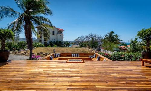 Luxury Flamingo home with ocean view sleeps 10 - walking distance from beach in Playa Flamingo Luxury Flamingo home with ocean view sleeps 10 - walking distance from beach in Playa Flamingo