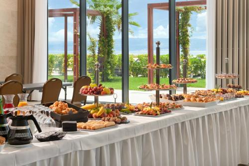 Food and beverages, Amphora Hotel in Split Food and beverages, Amphora Hotel in Split