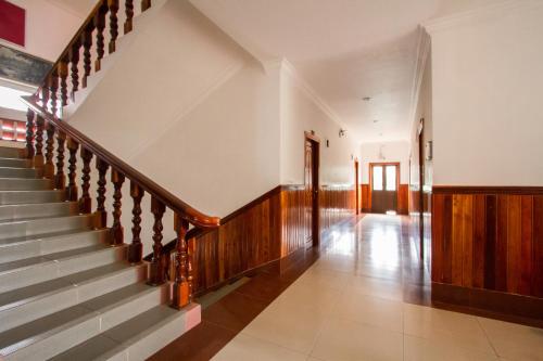 Tampilan eksterior, Botoum Hotel in Serei Saophoan Tampilan eksterior, Botoum Hotel in Serei Saophoan