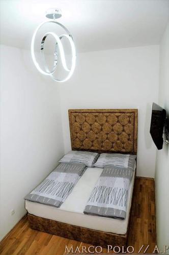 MarkoPolo Apartments