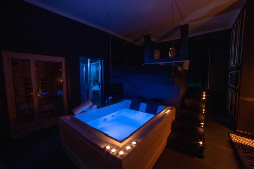 Hot tub, Love Suite Roma - Il Nido d'Amore in San Giovanni Hot tub, Love Suite Roma - Il Nido d'Amore in San Giovanni