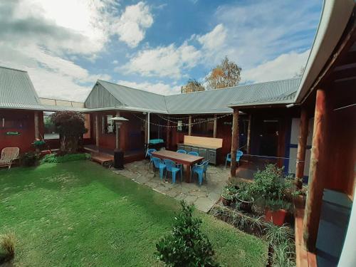 Exterior view, Golden Fern Backpackers in Turangi Exterior view, Golden Fern Backpackers in Turangi