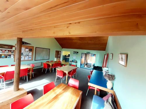 Golden Fern Backpackers in Turangi Golden Fern Backpackers in Turangi