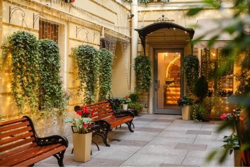 Petr Hotel in Saint Petersburg Petr Hotel in Saint Petersburg