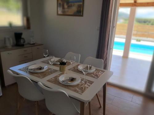 House FoRest in Dubrava kod Sibenika House FoRest in Dubrava kod Sibenika