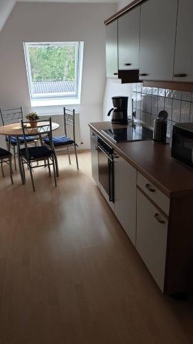 Kitchen, Ferienwohnung Weinberg in Helgoland Kitchen, Ferienwohnung Weinberg in Helgoland