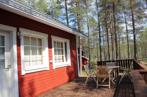 Veikkola Hiekkasärkät (Veikkola Hiekkasarkat) in คาลาโยกิ Veikkola Hiekkasärkät (Veikkola Hiekkasarkat) in คาลาโยกิ