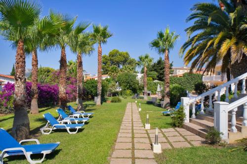 아파트호텔 카리오 솔 몬티스 (Aparthotel Carrio Sol - Monty´s) in 킬페 아파트호텔 카리오 솔 몬티스 (Aparthotel Carrio Sol - Monty´s) in 킬페
