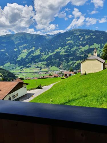 Balcony/terrace, Gastehaus Florl 1 in Zell am Ziller Balcony/terrace, Gastehaus Florl 1 in Zell am Ziller