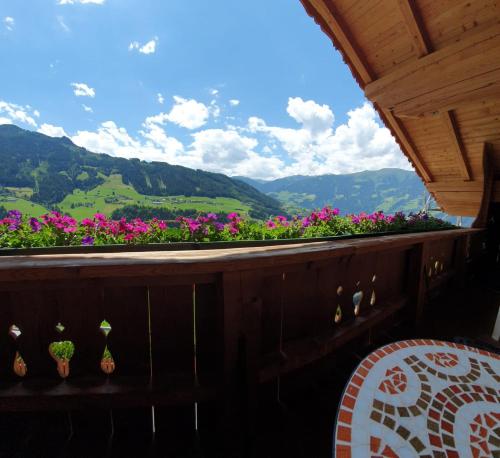 Balcony/terrace, Gastehaus Florl 1 in Zell am Ziller Balcony/terrace, Gastehaus Florl 1 in Zell am Ziller