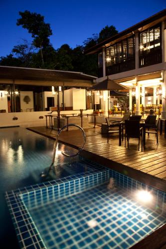 Piscina, Numsai Khaosuay Resort in Ranong Piscina, Numsai Khaosuay Resort in Ranong