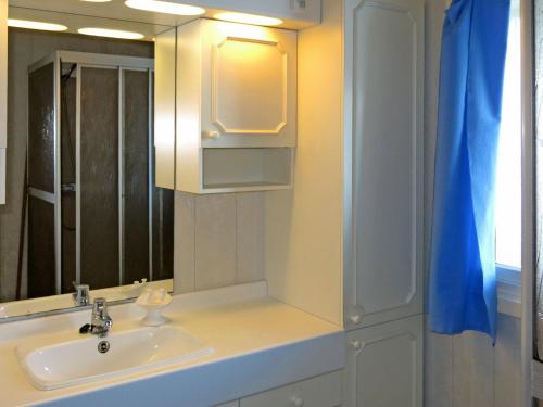 Baño, Holiday Home Åptafjorden - SOW684 by Interhome (Holiday Home Aptafjorden - SOW684 by Interhome) in Farsund Baño, Holiday Home Åptafjorden - SOW684 by Interhome (Holiday Home Aptafjorden - SOW684 by Interhome) in Farsund