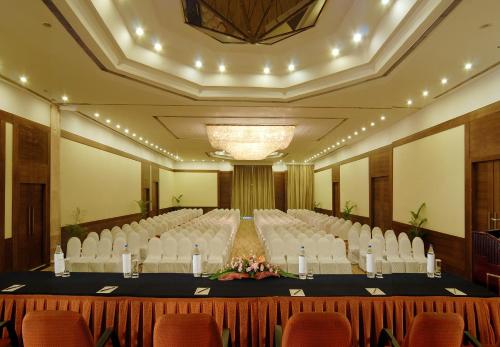 Banquet hall, The Manohar Hyderabad in Hyderabad Banquet hall, The Manohar Hyderabad in Hyderabad