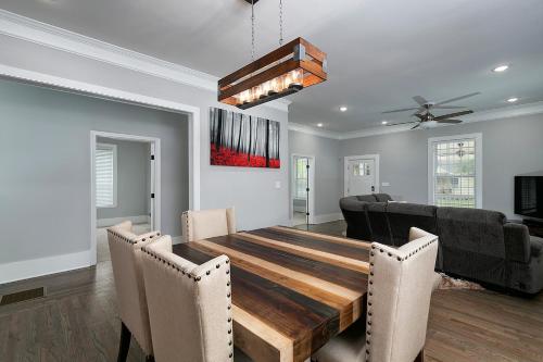 Facilities, Atlanta Luxury Vacation Home by Downtown & Airport in Other Facilities, Atlanta Luxury Vacation Home by Downtown & Airport in Other