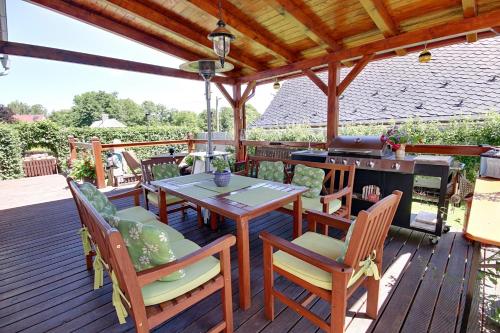 Holiday Home Kvitek in Chotebor Holiday Home Kvitek in Chotebor