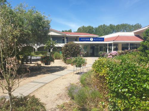Fletcher Strandhotel Renesse in เชาเวน-เดเฟอลันด์ Fletcher Strandhotel Renesse in เชาเวน-เดเฟอลันด์