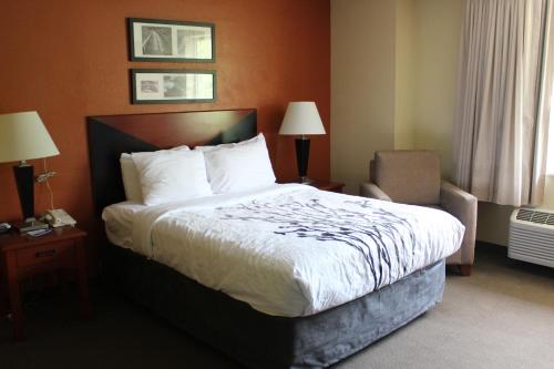 Sleep Inn Mt. Pleasant - Charleston in Mount Pleasant (SC) Sleep Inn Mt. Pleasant - Charleston in Mount Pleasant (SC)
