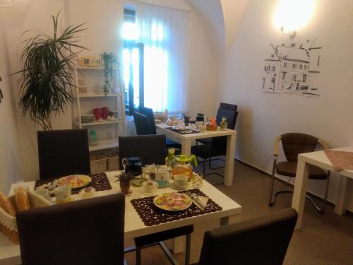 อาหารและเครื่องดื่ม, Pension Archa in ซนอยโม อาหารและเครื่องดื่ม, Pension Archa in ซนอยโม