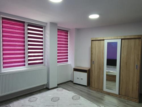 Apartament negris in Barlád Apartament negris in Barlád