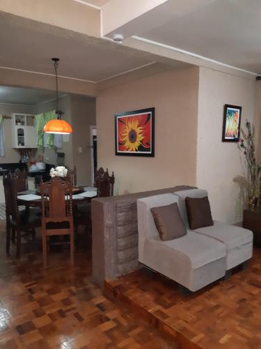 Zya 3BR A-House in Loakan Zya 3BR A-House in Loakan