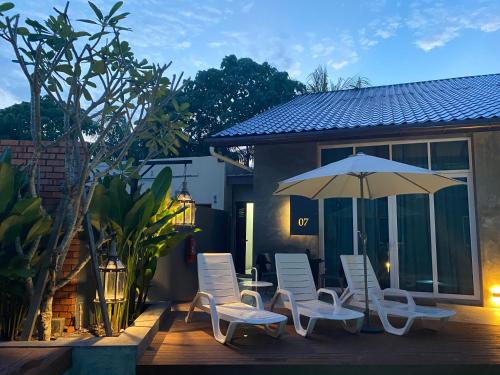 Swimming pool, Arch Studio Cenang in Pantai Cenang Swimming pool, Arch Studio Cenang in Pantai Cenang