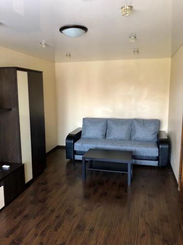 Guestroom, Двухкомнатная квартира апартаменты, три спальных места in Ufa Guestroom, Двухкомнатная квартира апартаменты, три спальных места in Ufa