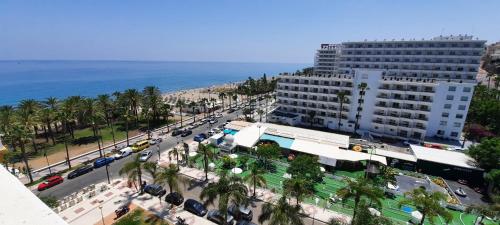IMPRESIONANTE PRIMERA LÍNEA DE PLAYA, BAJONDILLO BEACH