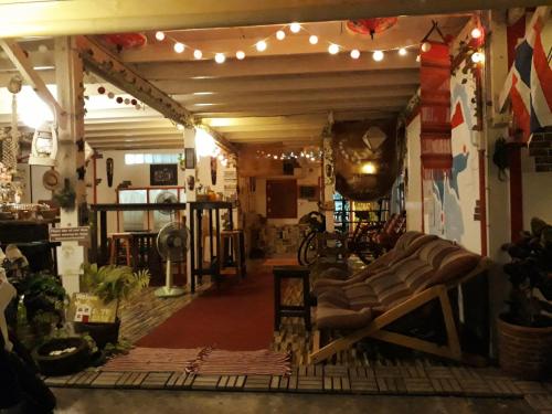 ThaiMex Cafe & Homestay